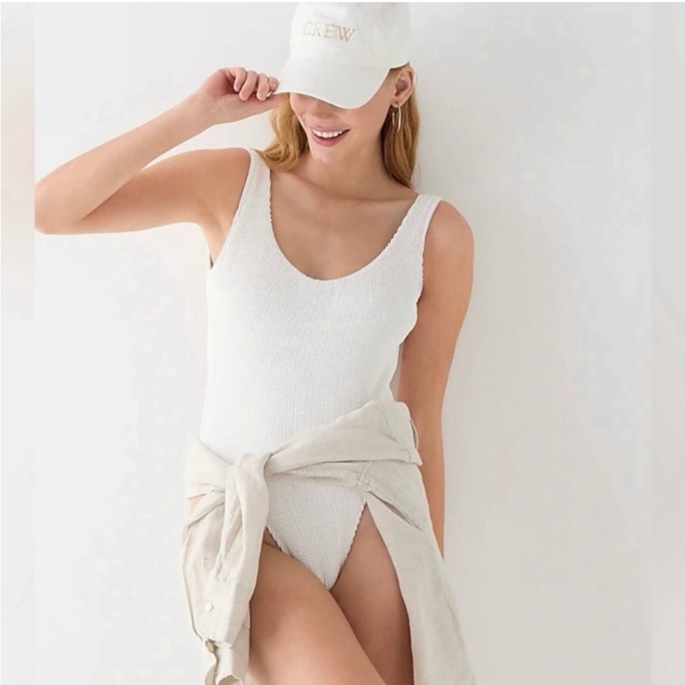 J. Crew Textured One piece Swimsuit White size 8